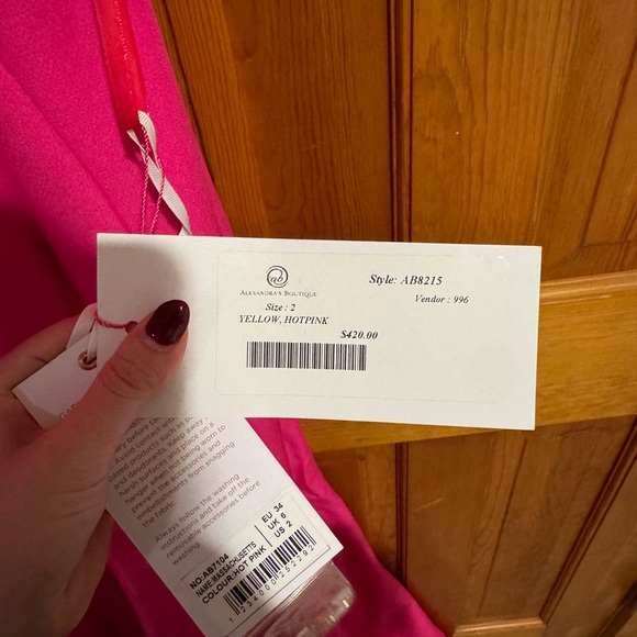 Forever Unique Dress - Picture 6 of 7